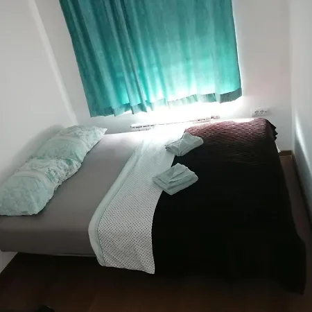 Apartment Square